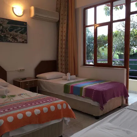 Habitación en casa particular Keramos Finike