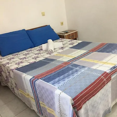 Habitación en casa particular Keramos Finike