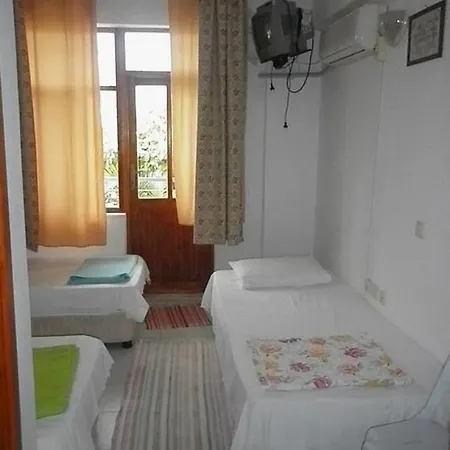 Homestay Keramos *