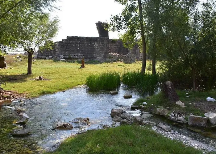 Keramos Pansiyon Finike